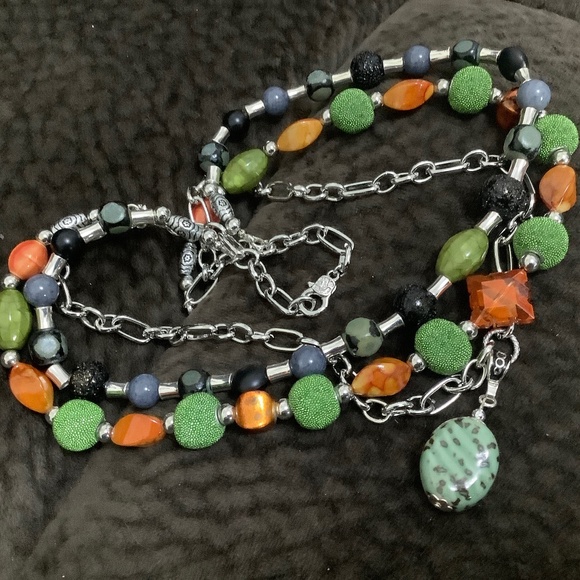 ART BY AMY LABBE Three Strand Necklace 14” long - Picture 10 of 10